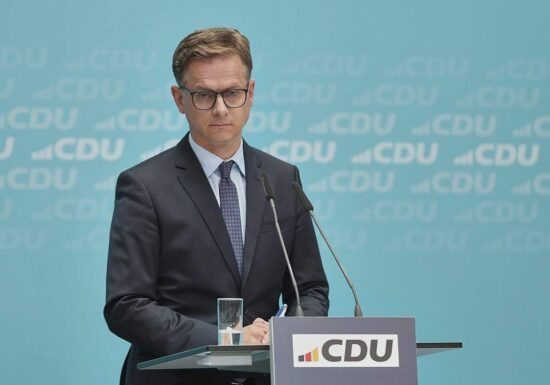 Linnemann drängt auf Agenda 2030 nach Vorbild Gerhard Schröders
