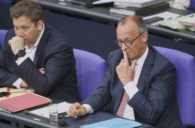 Insa: Schwarz-Rot fällt auf neuen Tiefststand