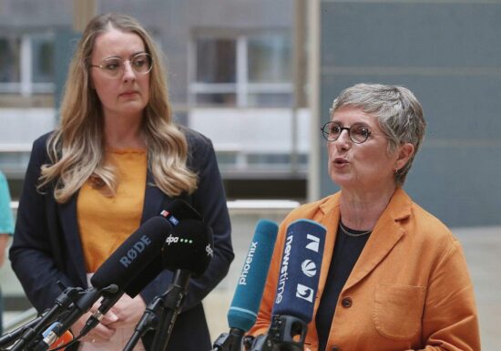 Grüne kündigen "Herbst des Klimawiderstandes" an