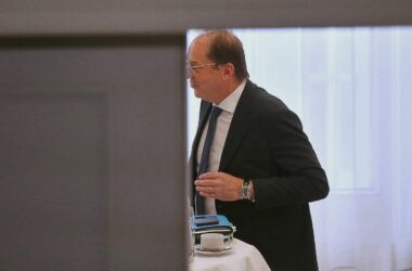 Grüne werfen Dobrindt "verantwortungslose Arbeitsverweigerung" vor
