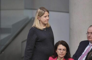 Bauministerin Hubertz will nicht ein Jahr Elternzeit nehmen