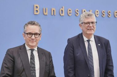 Koalitionäre loben "Haushalt der Superlative"
