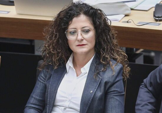 Berlins Sozialsenatorin findet Bürgergeld-Debatte "gefährlich"