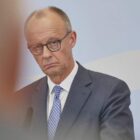Forsa: AfD weiter vor Union - Unzufriedenheit mit Merz