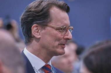 Wüst gibt sich mit CDU-Ergebnis bei NRW-Kommunalwahl zufrieden