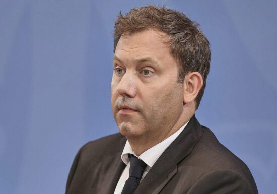 Schröder lobt Klingbeils Reformbemühungen als "mutig"