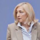 Gesundheitsministerin gegen Pflegevollversicherung