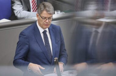 Verkehrsminister fordert mehr Flexibilität bei Sondervermögen