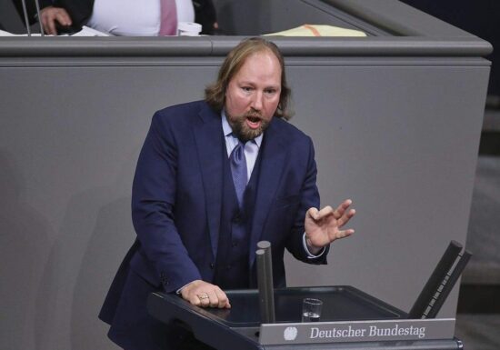 Hofreiter will Klarheit bei Korruptionsbekämpfung in der Ukraine