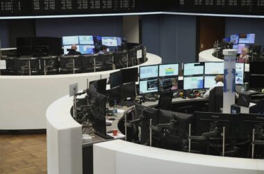 Dax weiter im Plus - Anleger hoffen auf Stabilisierung des Markts