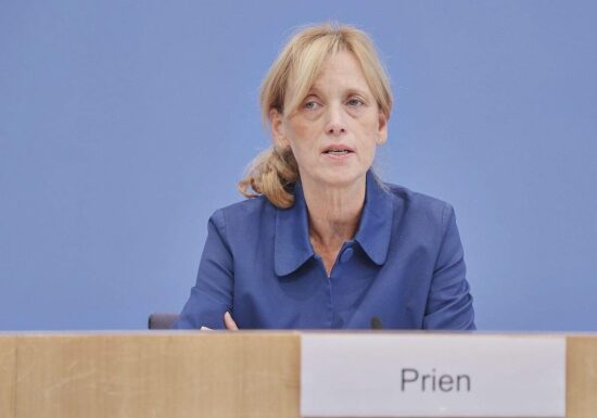 Prien "alarmiert" über geringe Aufstiegschancen in Deutschland
