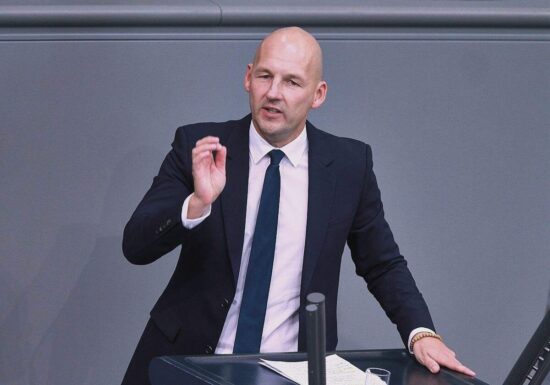 Biadacz relativiert Schlagabtausch zwischen Merz und Bas