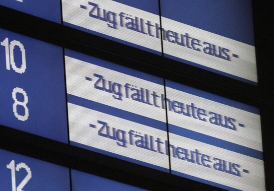 GDL wirft Bahnspitze Schönung der Pünktlichkeitsstatistik vor