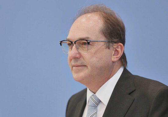 Dobrindt sieht sich durch Urteil zu Aufnahme von Afghanen bestätigt
