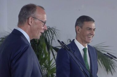 Merz und Sánchez diskutieren in Madrid Haltung zu Israel