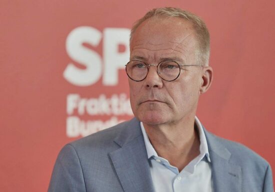 Miersch warnt vor Planungsunsicherheit durch Verbrenner-Debatte