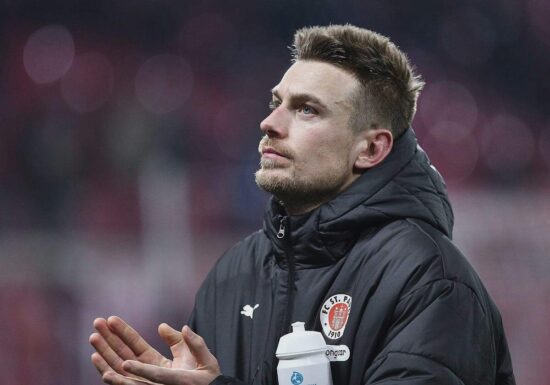 FC St. Pauli verlängert Vertrag mit Innenverteidiger Hauke Wahl