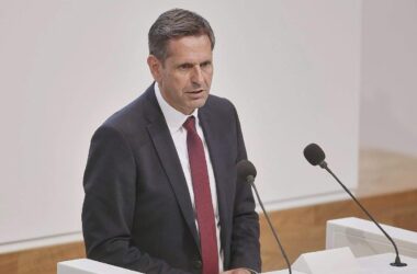 Lies fordert Abkehr vom Verbrenner-Aus