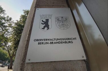 OVG erklärt Aussetzung von Aufnahmeverfahren für rechtmäßig