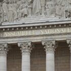 Politik-Krise in Paris: Ifo sieht Risiken für Konjunktur in Europa