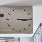 Uhren auf Normalzeit umgestellt