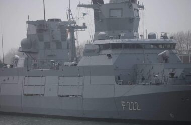 Bundestag verlängert Bundeswehreinsatz im Roten Meer
