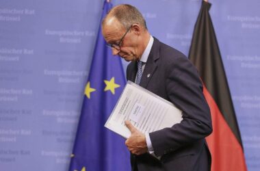 Banaszak sieht "wirtschaftspolitisches Führungsversagen von Merz"