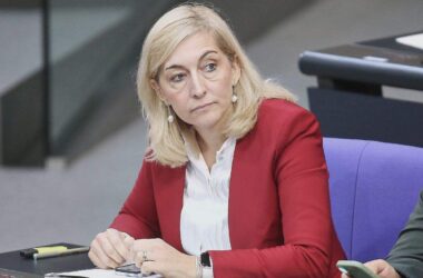 Türmer wirft Gesundheitsministerin Untätigkeit vor