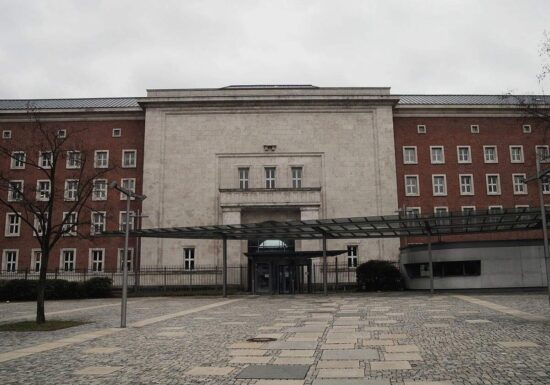 Bamf: Drei Somalier erhalten nach Gerichtsbeschluss Asylverfahren