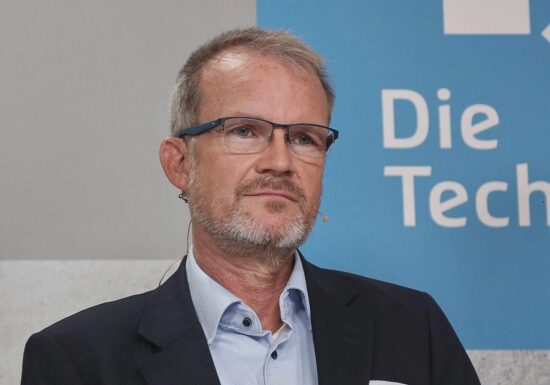 TK-Chef warnt vor stark steigenden Kassenbeiträgen