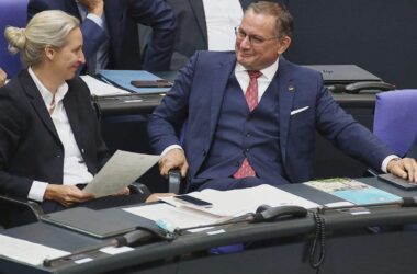 Insa: AfD baut Vorsprung zur Union aus