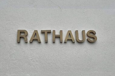 Kommunales Finanzierungsdefizit weiter vergrößert