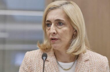 Warken: GKV-Sparpaket hat keine "direkten Auswirkungen" auf Bürger