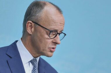 Merz will mit Erdogan über Rückführungen sprechen