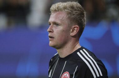 1. Bundesliga: Freiburg erkämpft spätes Remis gegen Frankfurt