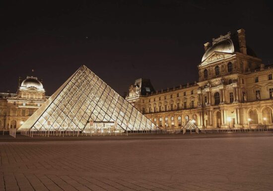 Raubüberfall auf Louvre - Museum bleibt am Sonntag geschlossen