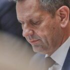 Lies kritisiert Abhängigkeit von China bei Batterieproduktion
