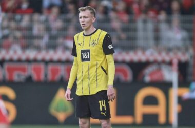 Bundesliga: BVB bezwingt Köln kurz vor Schluss