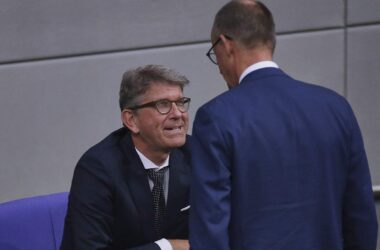 Weimer widerspricht Merz bei Veggie-Wurst-Verbot