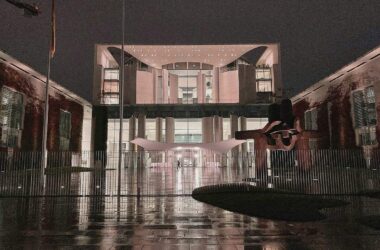 SPD fordert von Merz Gipfel zur "Stadt der Zukunft"