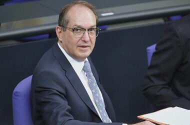 Zustimmung für Dobrindt-Pläne zu Cyber-Abwehrschlägen im Ausland