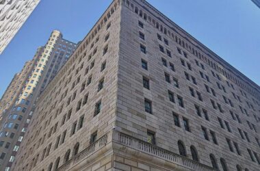 Cleveland-Fed warnt vor zu schnellen Zinssenkungen in den USA