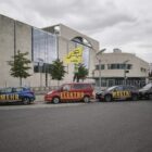 Auto-Gipfel: Greenpeace pocht auf zügigen Umstieg auf E-Mobilität