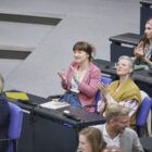 AfD und Linke applaudieren eigenen Rednern am häufigsten