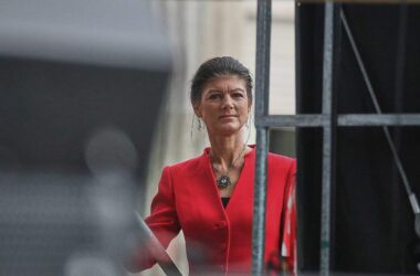 Wagenknecht dringt auf "Stadtbild"-Gipfel