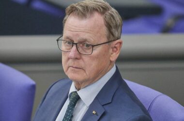 Ramelow: "Nationale Symbole werden jeden Tag mit Füßen getreten"