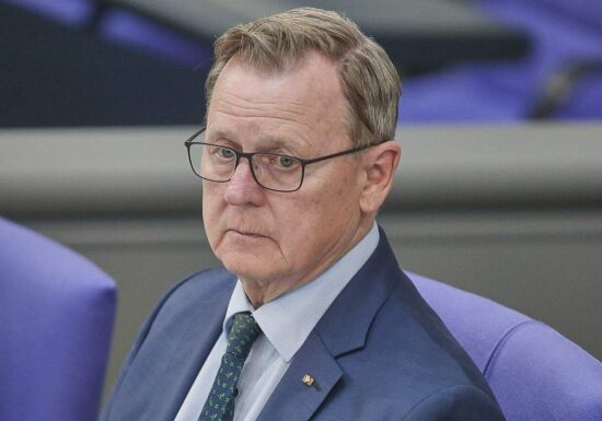 Ramelow: "Nationale Symbole werden jeden Tag mit Füßen getreten"