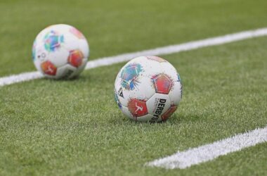 2. Bundesliga: Paderborn nach Sieg in Braunschweig Tabellenführer