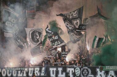 Fußball-Gewalt geht zurück - Pyrotechnik-Missbrauch steigt stark