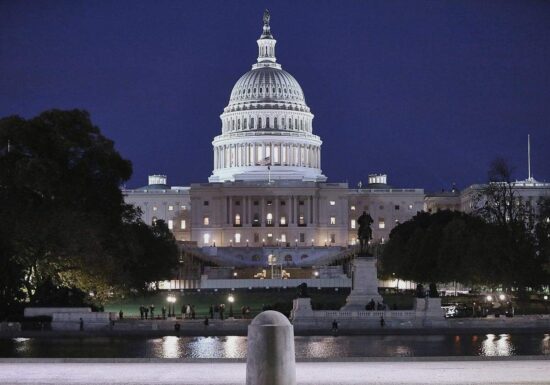 Repräsentantenhaus stimmt für Veröffentlichung von Epstein-Akten